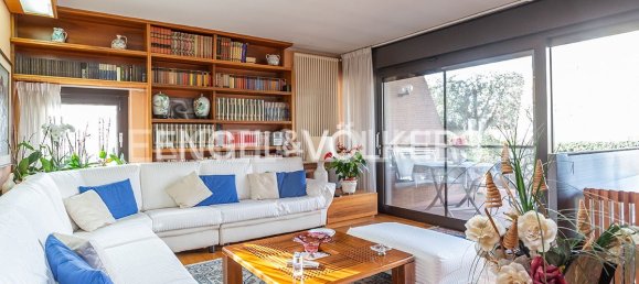 4 bedrooms Villa in Rome, Italy No. 105789 5