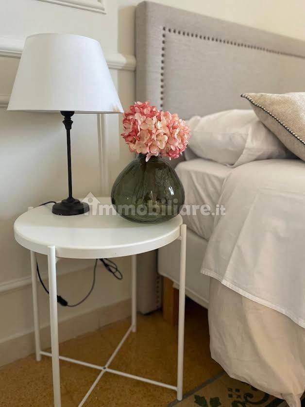 3 bedrooms Apartment in Palermo, Italy No. 302024