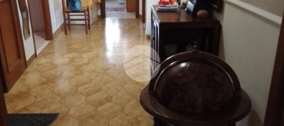 2 chambres Appartement à Rome, Italy No. 263333 4