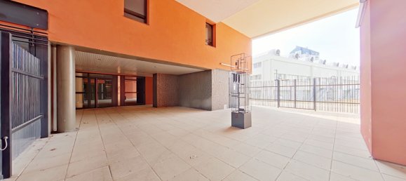 Apartamento de 3 dormitorios en Tours, France No. 56911 8