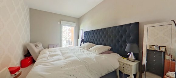 Apartamento de 3 dormitorios en Tours, France No. 56911 4