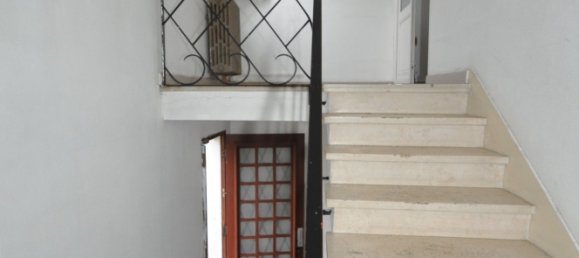 5 bedrooms House in Le Bouscat, France No. 98842 12