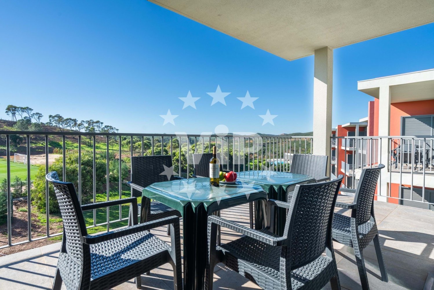 Квартира с 3 спальнями в Мешильоейра Гранде, Португалия № 153661