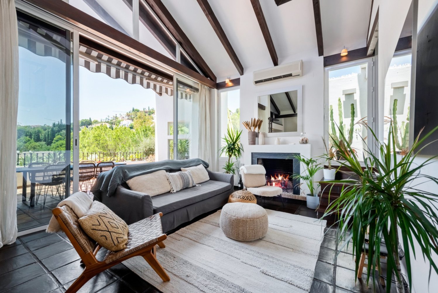 Таунхаус с 4 спальнями в Ла Квинта, Испания № 4657