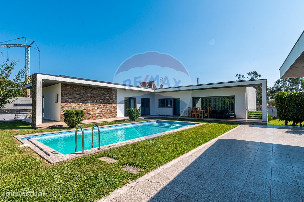 4 bedrooms House in Povoa de Lanhoso, Portugal No. 178536