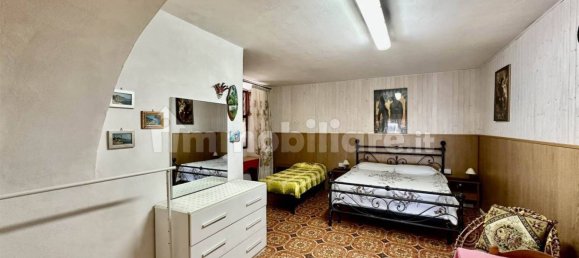 47m² Warehouse in Rio, Italy No. 269809 5