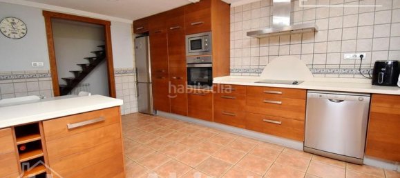 5 bedrooms Villa in Castellon de la Plana, Spain No. 120811 13