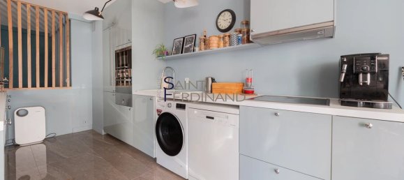 Квартира с 3 спальнями в Париж, Франция № 171153 5