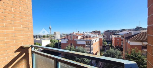 2 bedrooms Apartment in Rome, Italy No. 156371 12