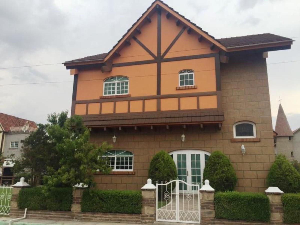 3 bedrooms House in Queretaro, Mexico No. 186169