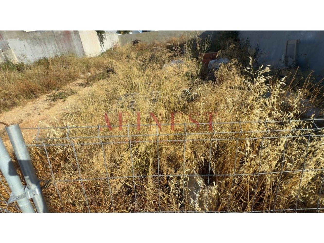  Land in Cascais, Portugal No. 200610