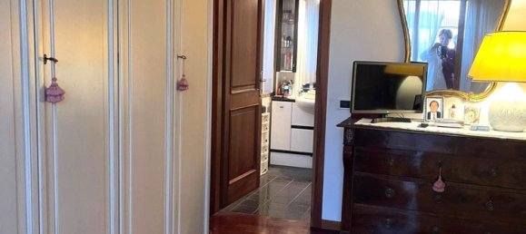 6 rooms Apartment in Perugia, Italy No. 279438 39