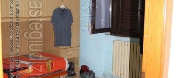 8غرفة شقة في Cesano Maderno, Italy رقم 195439 3