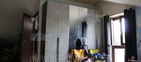 8غرفة شقة في Cesano Maderno, Italy رقم 195439 9