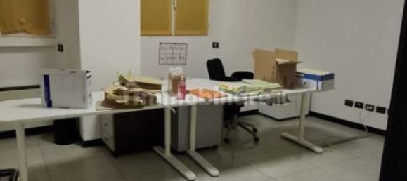 5 rooms Office in Milan, Italy No. 323290 42