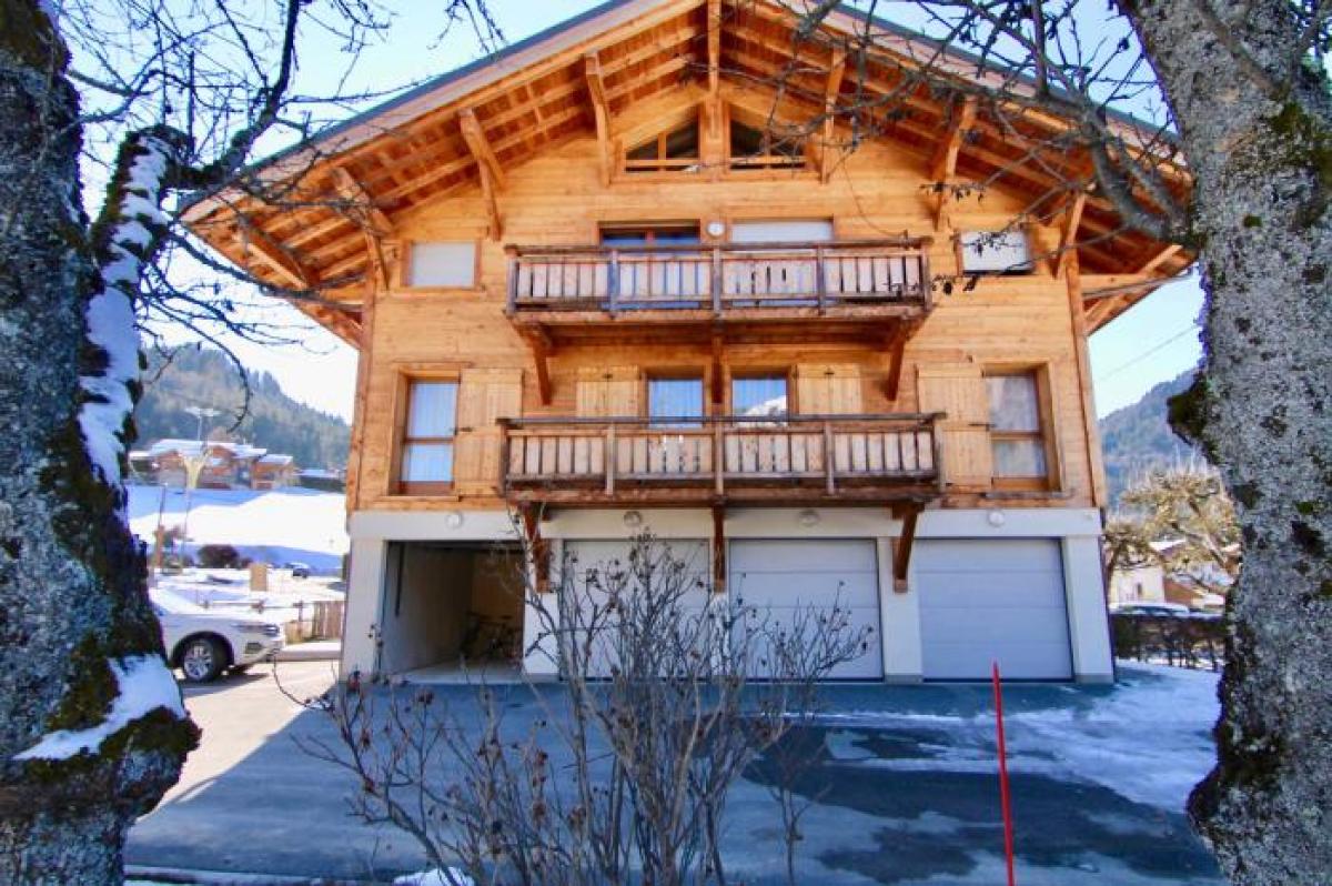3 bedrooms Apartment in Morzine, France No. 22687