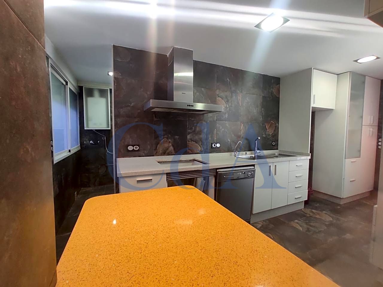 4 غرف نوم شقة في Villajoyosa, Spain رقم 4904