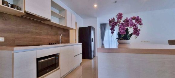 3 bedrooms Condo in Bang Lamung, Thailand No. 69334 7