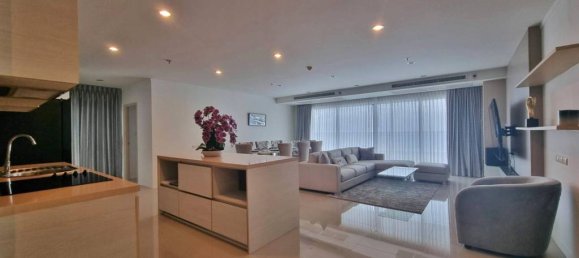3 bedrooms Condo in Bang Lamung, Thailand No. 69334 6