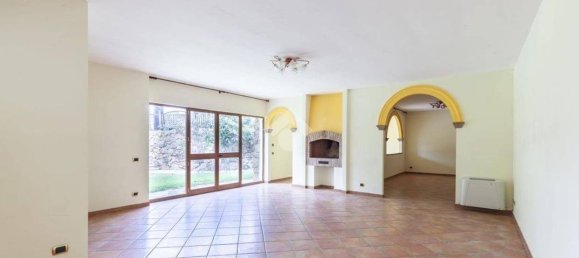 2 bedrooms Villa in Campagnano di Roma, Italy No. 31275 13