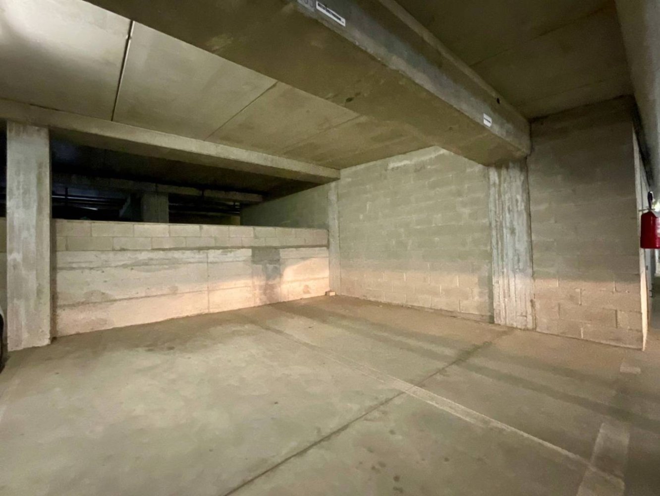  موقف سيارات في Cirié, Italy 14متر مربع رقم 308387