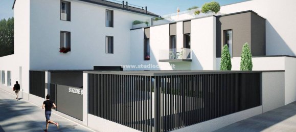 2 Schlafzimmer Wohnung in Crema, Italy, Nr. 238942 2