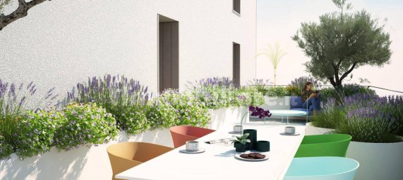 2 Schlafzimmer Wohnung in Crema, Italy, Nr. 238942 5