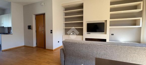 3 rooms Apartment in Cosenza, Italy No. 285873 8