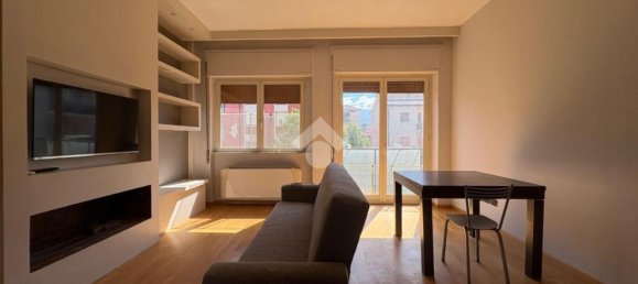 3 rooms Apartment in Cosenza, Italy No. 285873 5