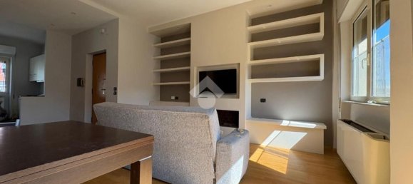 3 rooms Apartment in Cosenza, Italy No. 285873 10