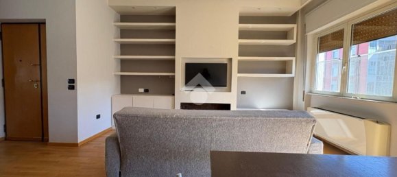 3 rooms Apartment in Cosenza, Italy No. 285873 7