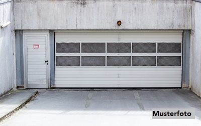  Garage in Vocklabruck, Austria No. 261435