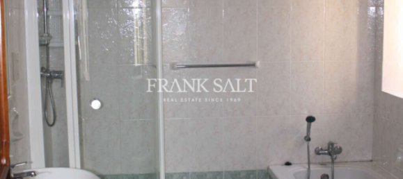 4 Schlafzimmer Villa in Swieqi, Malta, Nr. 3188 12