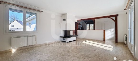 3 bedrooms House in Savenay, France No. 108905 4