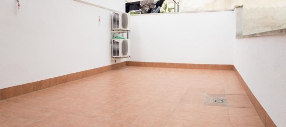 1 bedroom Duplex in Sabadell, Spain No. 161207 2