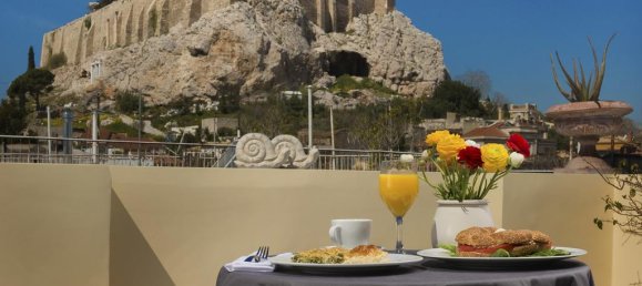 955m² Townhouse in Athens, Greece No. 5771 4