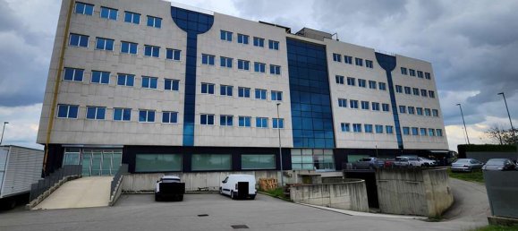 مكتب في Gorgonzola, Italy 327متر مربع رقم 359773 2