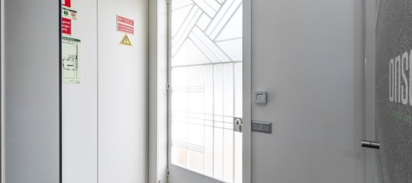 Oficina de 13 dormitorios en Porto, Portugal No. 245099 3