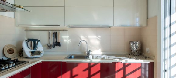 4 rooms Penthouse in Pietrasanta, Italy No. 169193 4