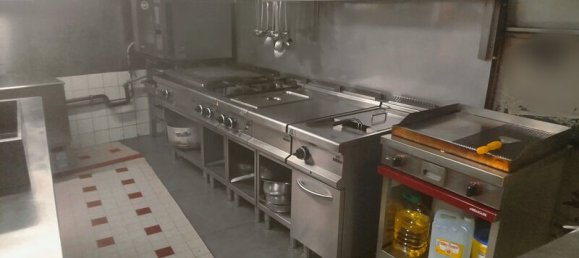 3-Zimmer Gewerbliche Immobilie in Questembert, France, Nr. 344621 2