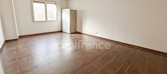 4 bedrooms Apartment in Le Creusot, France No. 205110 6