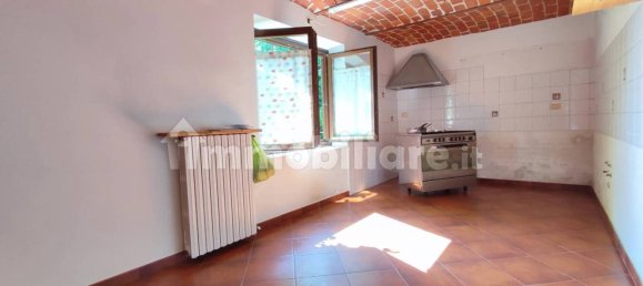 3 bedrooms House in Rocca d'Arazzo, Italy No. 291297 9