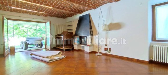 3 bedrooms House in Rocca d'Arazzo, Italy No. 291297 7