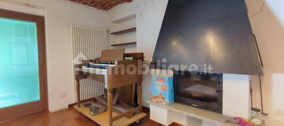 3 bedrooms House in Rocca d'Arazzo, Italy No. 291297 8
