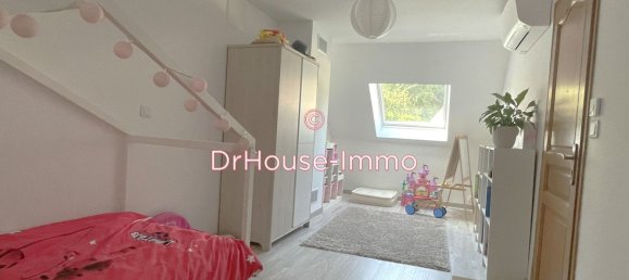 4 bedrooms House in Lainville-en-Vexin, France No. 172873 8