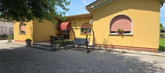 7-salle Villa à Goito, Italy No. 23129 7