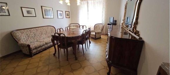 7-salle Villa à Goito, Italy No. 23129 21