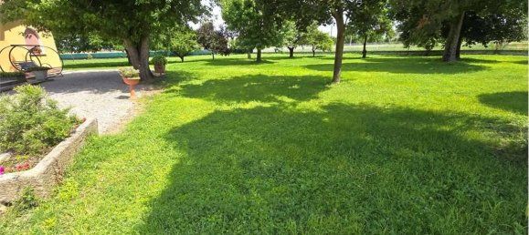 7-salle Villa à Goito, Italy No. 23129 8