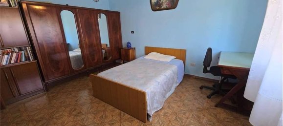 7-salle Villa à Goito, Italy No. 23129 37