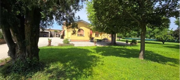 7-salle Villa à Goito, Italy No. 23129 4